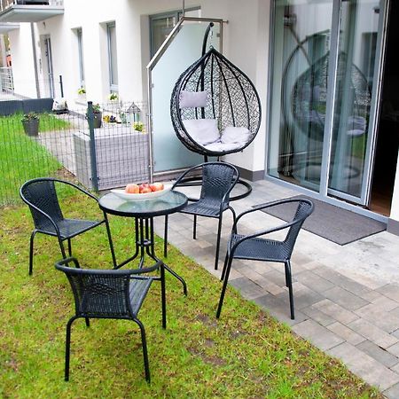 Apartament Ikar - 2 Pokojowy Przy Morzu Z Wlasnym Ogrodkiem Поберово Экстерьер фото