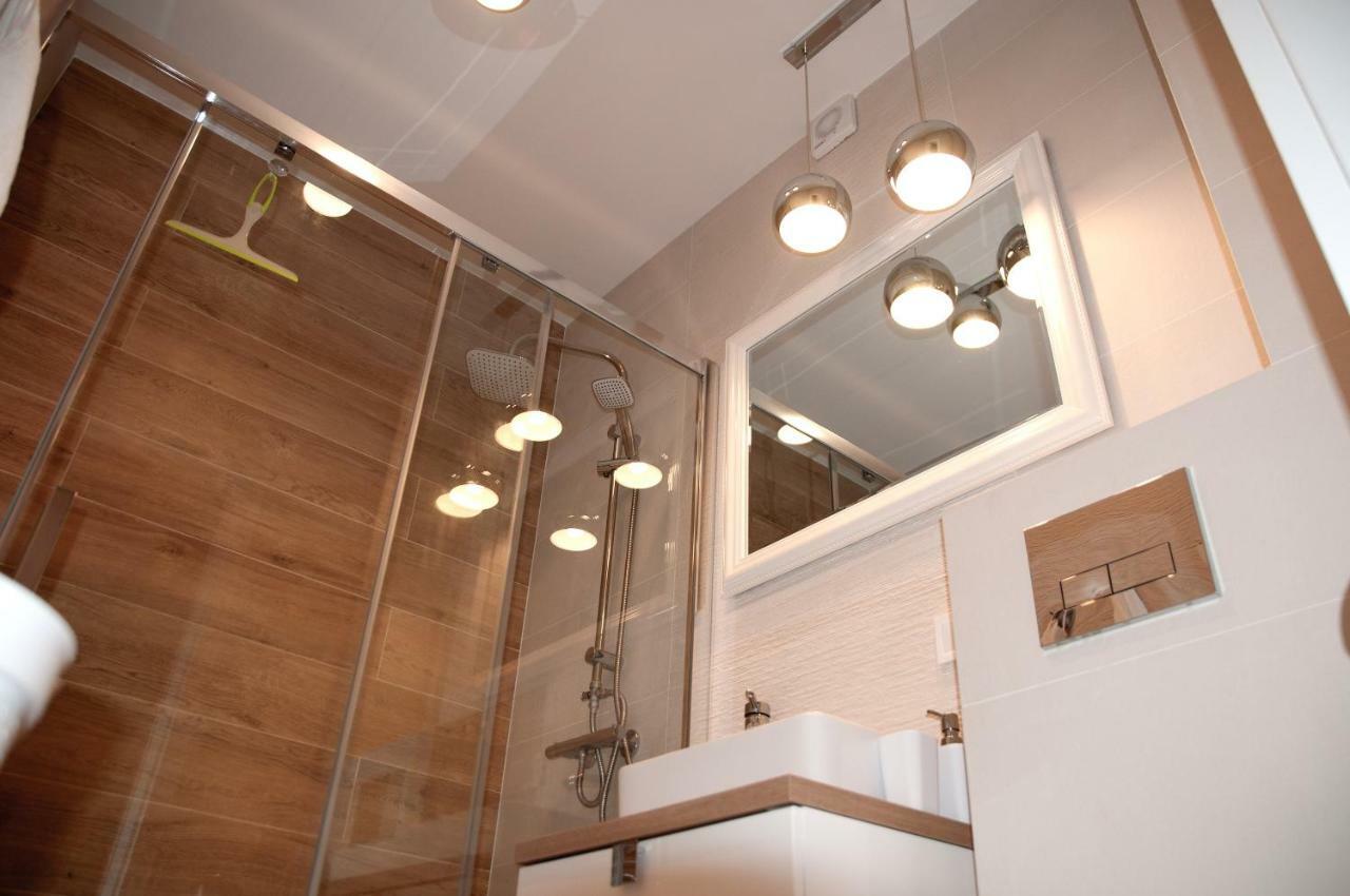 Apartament Ikar - 2 Pokojowy Przy Morzu Z Wlasnym Ogrodkiem Поберово Экстерьер фото